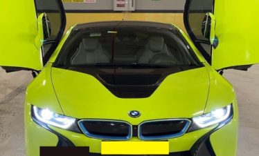 ПРОКАТ BMW i8