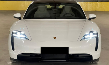 Porsche Taycan прокат премиального электромобиля